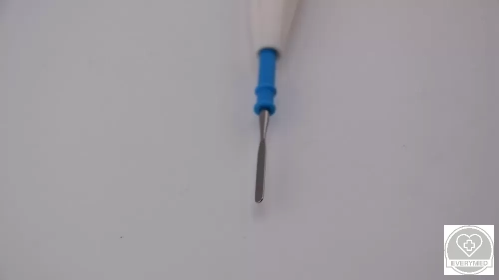 Elektromos sebészkés 300 cm, 2,38 mm (egyszer használatos,  valleylab típusú)