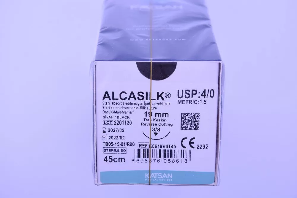 Alcasilk 4/0 45cm 3/8  19mm fordított vágótű