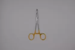 TC Hegar Baumgartner tűfogó, betétes 13 cm