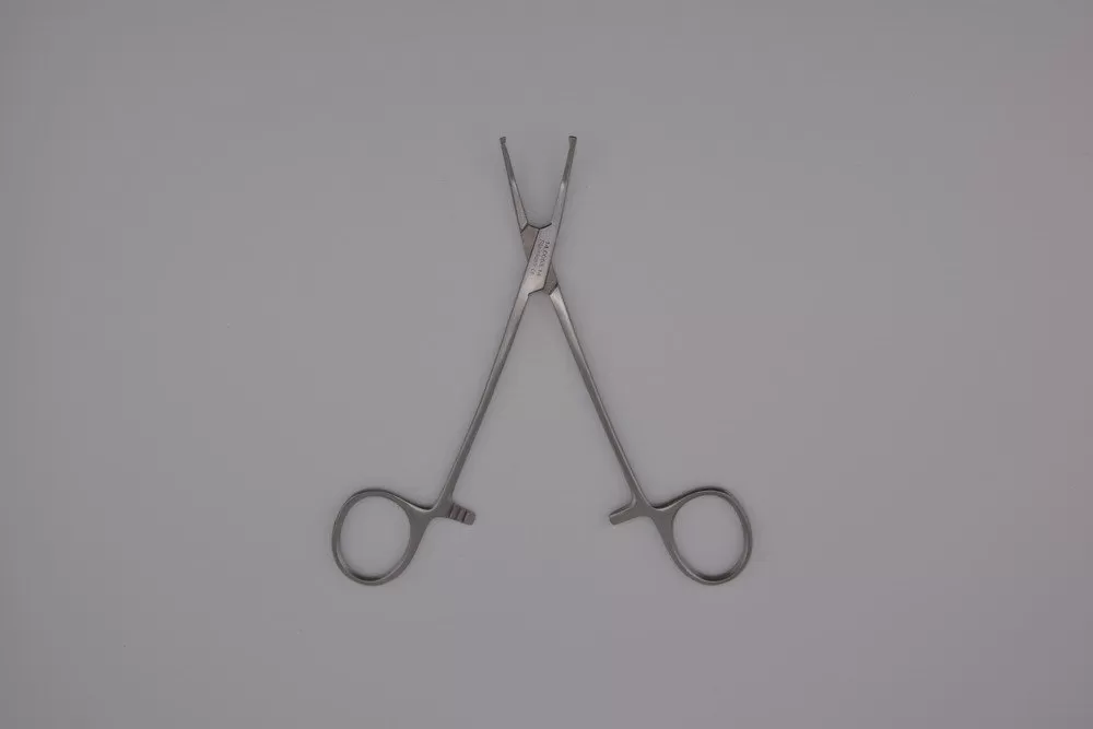 Halsted mosquito fogó, 1x2 fogú, hajlított 14 cm