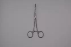 Leriche fogó, 1x2 fogú, hajlított 15 cm