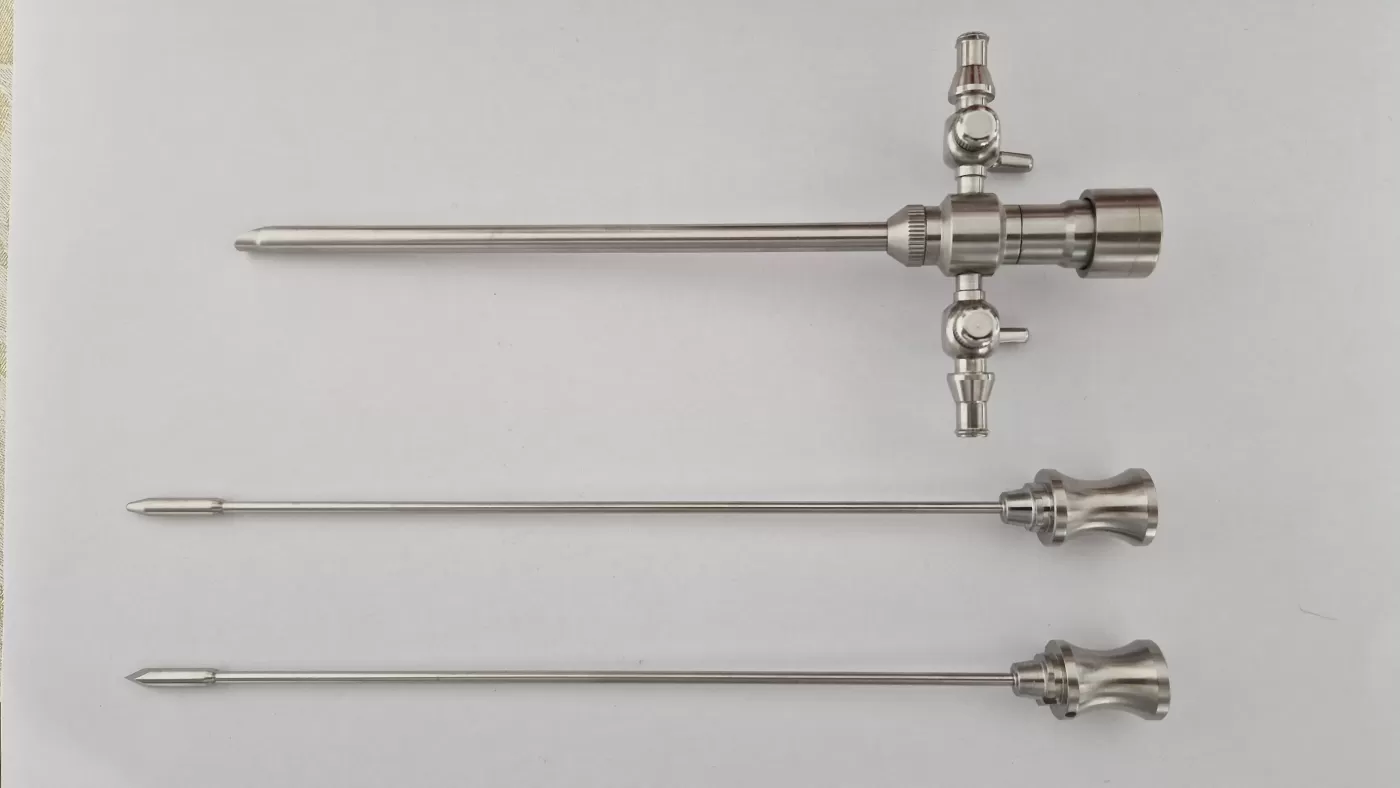 Arthroszkópos trokár szett, 4mm x 175mm, három élű és tompa szuronnyal