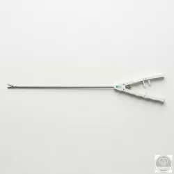Egyszer használatos laparoszkópos tűfogó,  5 mm x 330 mm