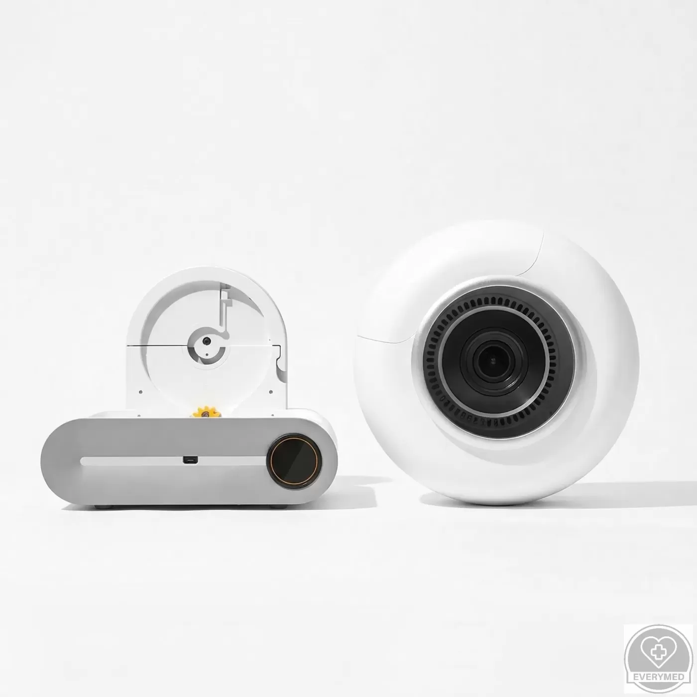 LUNAR, automata macskaalom